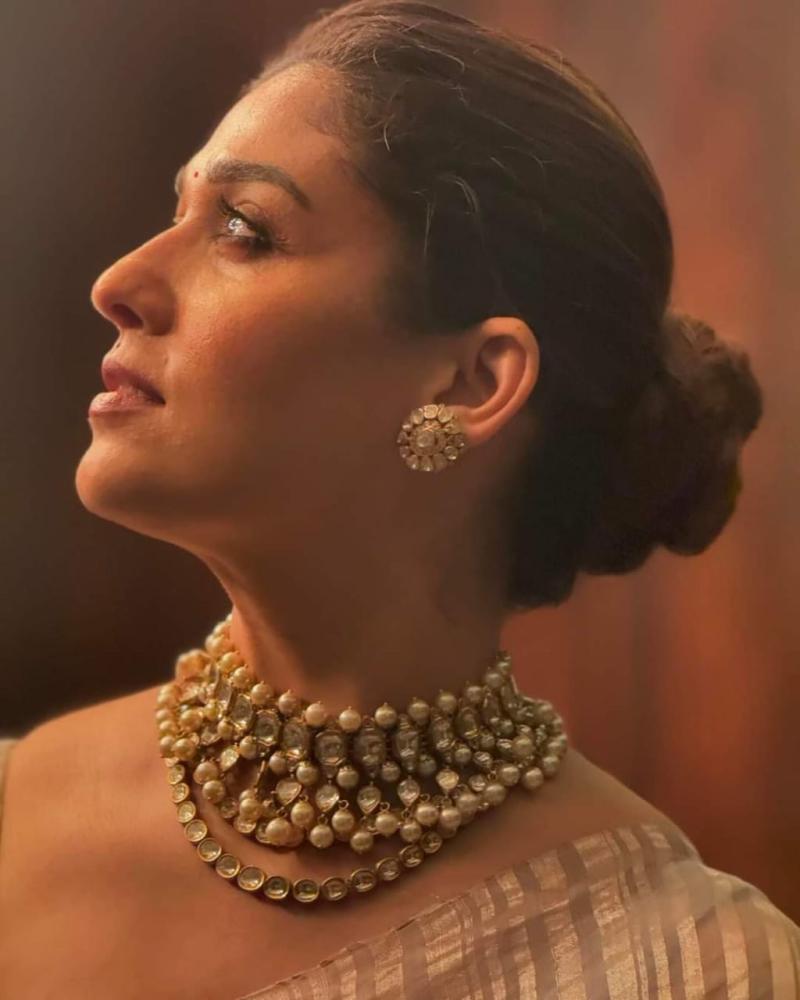 actress-nayanthara-beauty-photos